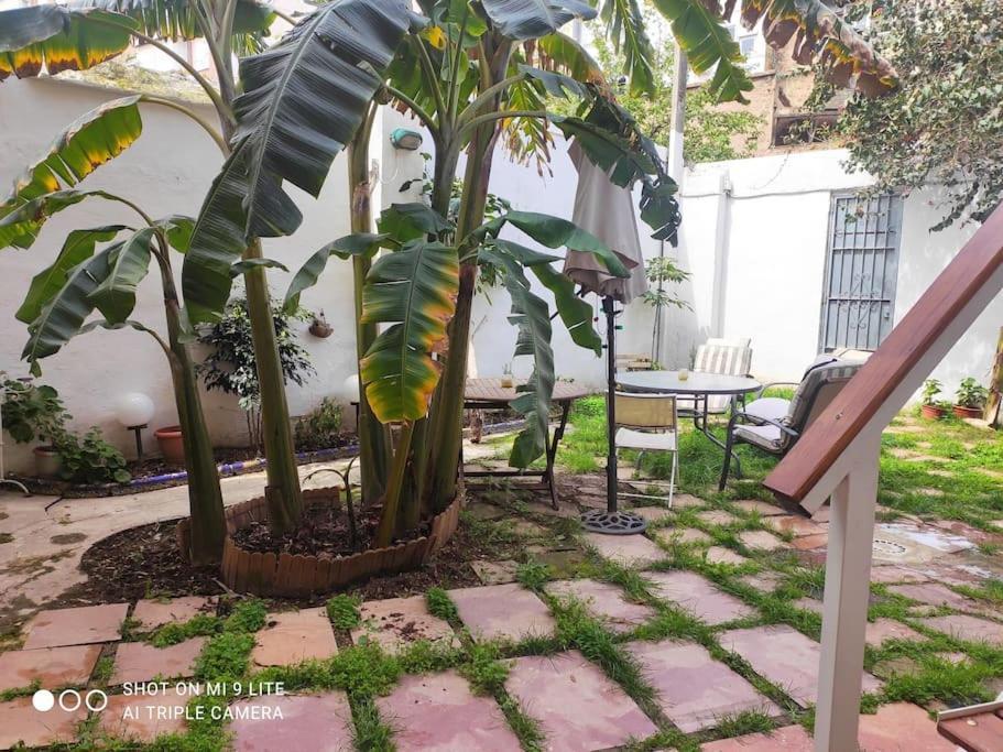 Appartement Precioso Con A/a En Ruzafa Con Terracita Privada Y Acceso A Un Jardin, 2-3 Personas Valence